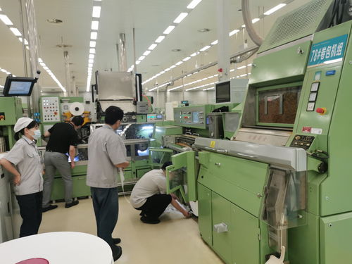 河北中煙張家口卷煙廠順利完成2022年第一臺zj17卷接機組設(shè)備交驗